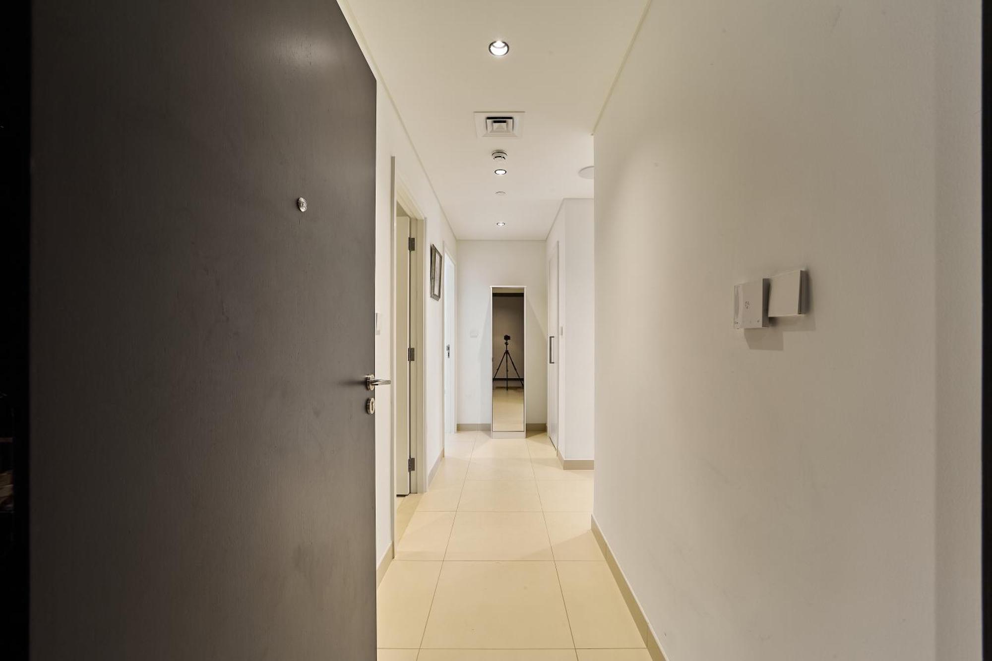 Apartment Mh- Burj Crown 2 Bhk With Burj Khalifa View - 2904