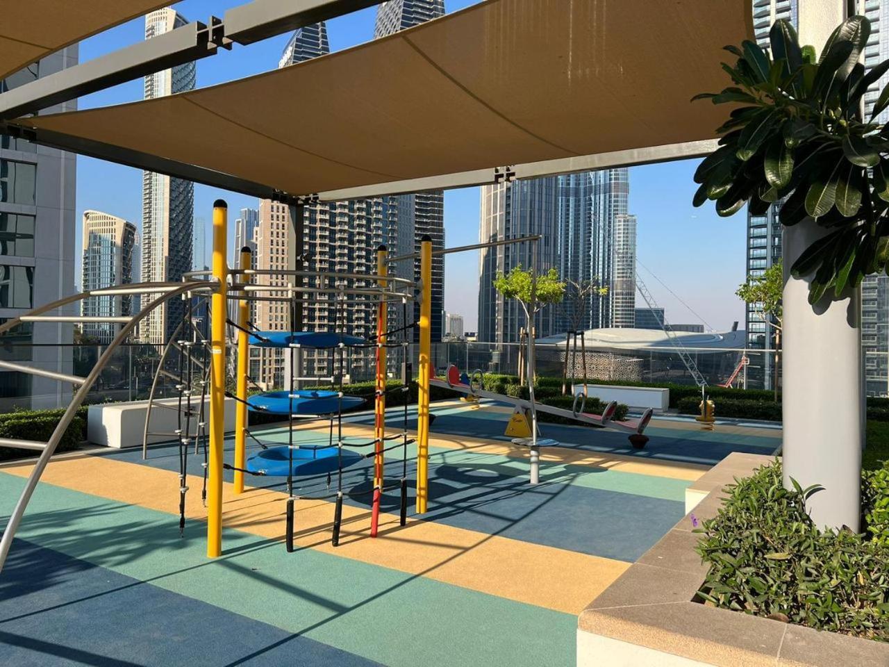 Apartment Mh- Burj Crown 2 Bhk With Burj Khalifa View - 2904 Dubai